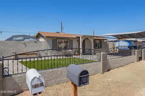 Other - 2542 E Jones Ave, Phoenix, AZ 85040 photo 3 of 20