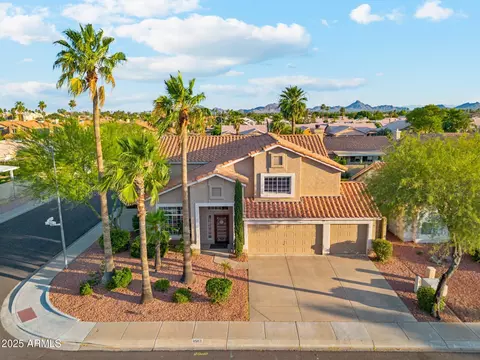 4563 E Libby St, Phoenix, AZ 85032 photo 3