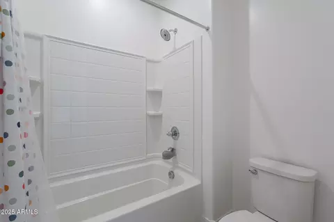 Bath - 9645 E Ripple Dr, Mesa, AZ 85212 photo 5 of 5