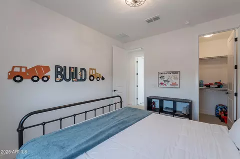 Bedroom - 9645 E Ripple Dr, Mesa, AZ 85212 photo 8 of 8