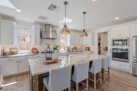 Kitchen - 9645 E Ripple Dr, Mesa, AZ 85212 photo 1 of 8