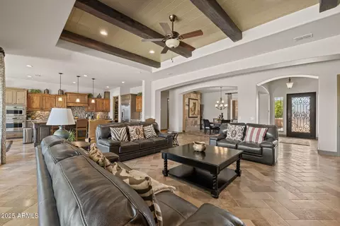 Living - 3119 E Bellflower Dr, Gilbert, AZ 85298 photo 1 of 1