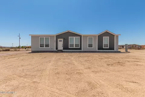 38402 W Latham St, Tonopah, AZ 85354