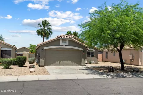 810 E Potter Dr, Phoenix, AZ 85024 photo 9