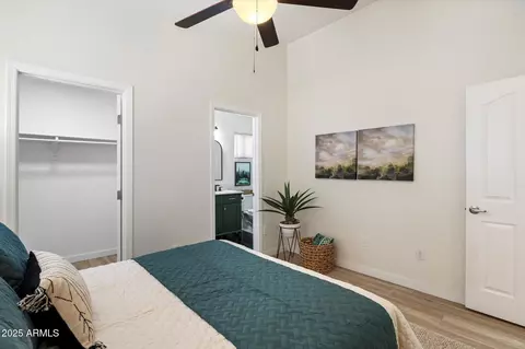 810 E Potter Dr, Phoenix, AZ 85024 photo 15