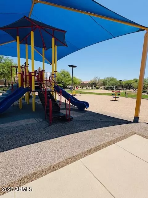 810 E Potter Dr, Phoenix, AZ 85024 photo 27