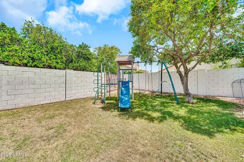 Exterior - 4601 E Carolina Dr, Phoenix, AZ 85032 photo 6 of 9
