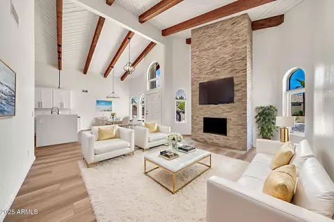 Living - 4601 E Carolina Dr, Phoenix, AZ 85032 photo 12 of 12