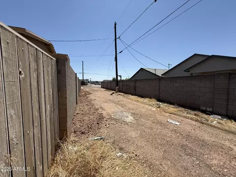 2745 E Wood St, Phoenix, AZ 85040 photo 42