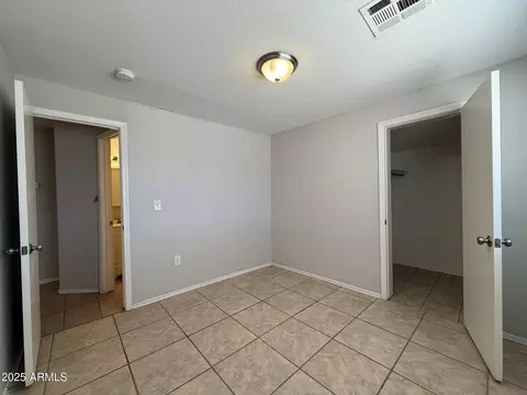 2745 E Wood St, Phoenix, AZ 85040 photo 25