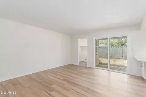 4226 W Evans Dr, Phoenix, AZ 85053 photo 7