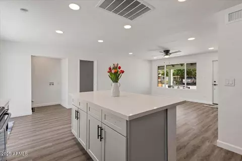 Kitchen - 2036 W Windrose Dr, Phoenix, AZ 85029 photo 4 of 4