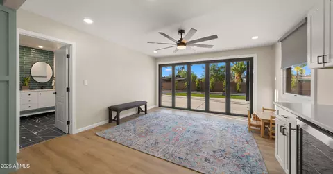 4040 E Becker Ln, Phoenix, AZ 85028 photo 17