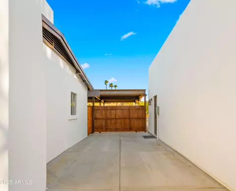 4040 E Becker Ln, Phoenix, AZ 85028 photo 41