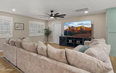 4040 E Becker Ln, Phoenix, AZ 85028 photo 19