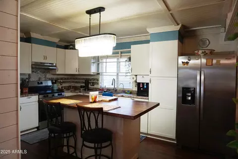 Kitchen - 1034 S 3rd St, Coolidge, AZ 85128 photo 1 of 2