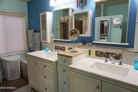 Bath - 1034 S 3rd St, Coolidge, AZ 85128 photo 2 of 2