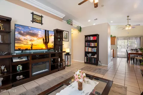 Living - 481 S San Marcos Dr, Apache Junction, AZ 85120 photo 2 of 3