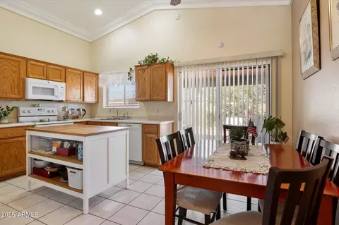 Kitchen - 481 S San Marcos Dr, Apache Junction, AZ 85120 photo 1 of 4