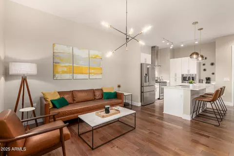 3131 N Central Ave #3004, Phoenix, AZ 85012