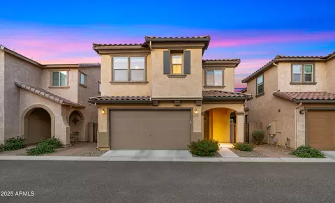 4656 E Beck Ln, Phoenix, AZ 85032