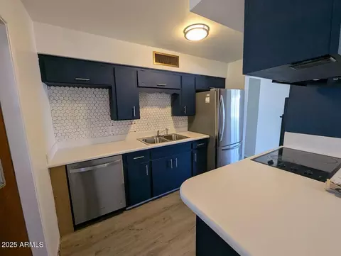 Kitchen - 2117 W 2nd St, Mesa, AZ 85201 photo 5 of 5