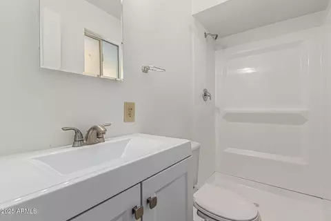 Bath - 2117 W 2nd St, Mesa, AZ 85201 photo 1 of 2