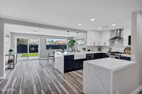 2509 E Meadowbrook Ave, Phoenix, AZ 85016 photo 8