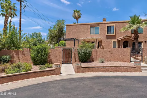 Exterior - 841 E Peoria Ave #2, Phoenix, AZ 85020 photo 9 of 11