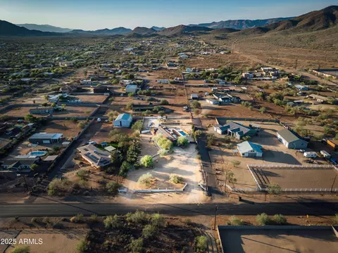 View/Area - 1044 E Irvine Rd, Phoenix, AZ 85086 photo 1 of 4