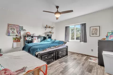 Bedroom - 1044 E Irvine Rd, Phoenix, AZ 85086 photo 2 of 4
