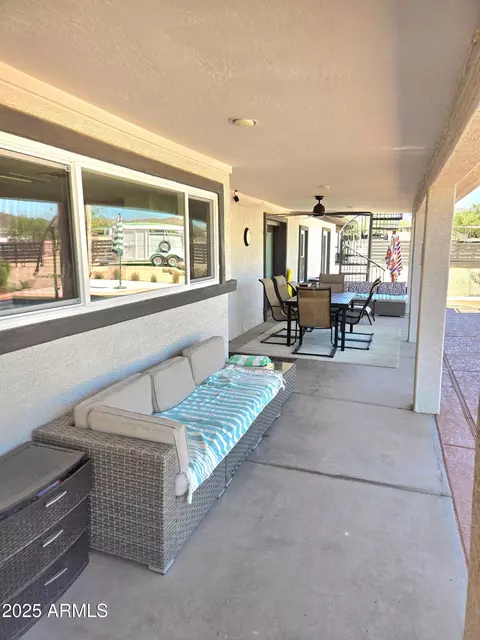 Exterior - 1044 E Irvine Rd, Phoenix, AZ 85086 photo 5 of 9