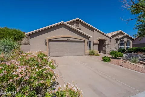 Exterior - 2422 E Rockledge Rd, Phoenix, AZ 85048 photo 3 of 13