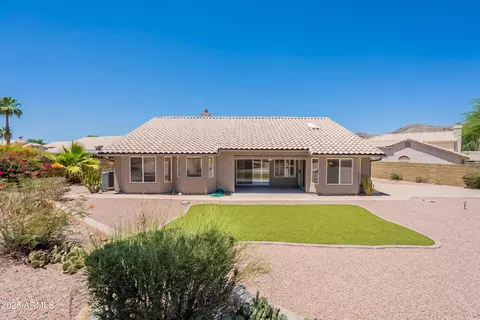 Exterior - 2422 E Rockledge Rd, Phoenix, AZ 85048 photo 10 of 13