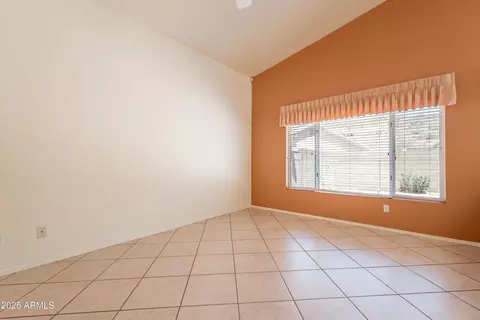 Living - 2422 E Rockledge Rd, Phoenix, AZ 85048 photo 8 of 11