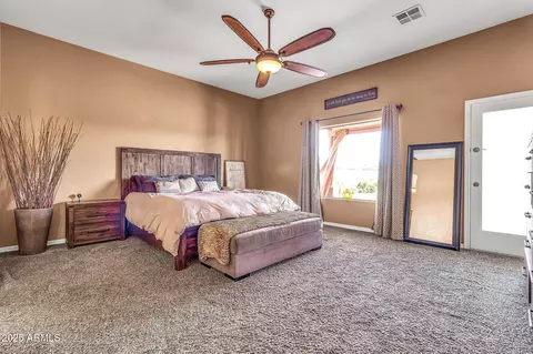 Bedroom - 2699 E Claxton Rd, Gilbert, AZ 85297 photo 2 of 3