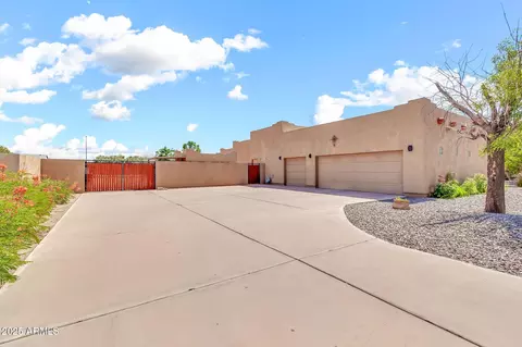 Exterior - 2699 E Claxton Rd, Gilbert, AZ 85297 photo 10 of 14