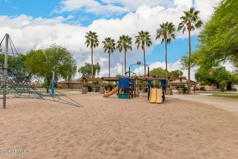 4662 S Calico Rd, Gilbert, AZ 85297 photo 39