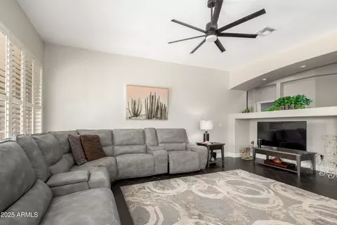 4662 S Calico Rd, Gilbert, AZ 85297 photo 8