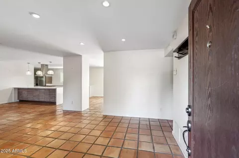 Other - 216 E Harmont Dr, Phoenix, AZ 85020 photo 2 of 10