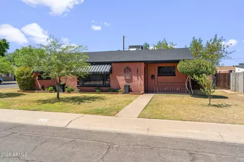 2020 W Marshall Ave, Phoenix, AZ 85015 photo 2