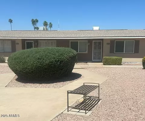 10520 W Coggins Dr, Sun City, AZ 85351