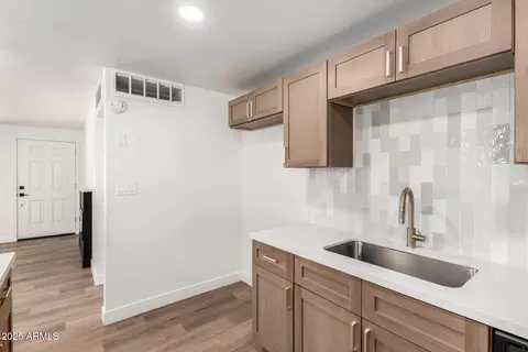 6140 W Berkeley Rd, Phoenix, AZ 85035 photo 14