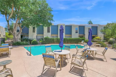 2946 N 14th St #37, Phoenix, AZ 85014