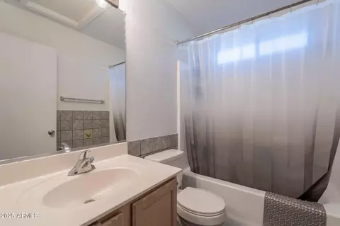 Bath - 10305 E Dragoon Ave, Mesa, AZ 85208 photo 2 of 2