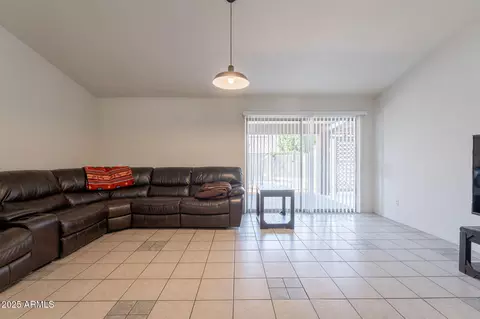 Living - 10305 E Dragoon Ave, Mesa, AZ 85208 photo 3 of 4