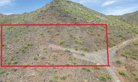 18 W Nn W Sentinel Rock Rd #2, Phoenix, AZ 85086 photo 2