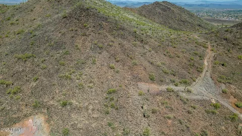 18 W Nn W Sentinel Rock Rd #2, Phoenix, AZ 85086 photo 8