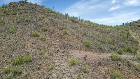 18 W Nn W Sentinel Rock Rd #2, Phoenix, AZ 85086 photo 6