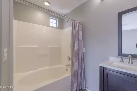 Bath - 7227 E Northridge St, Mesa, AZ 85207 photo 4 of 4